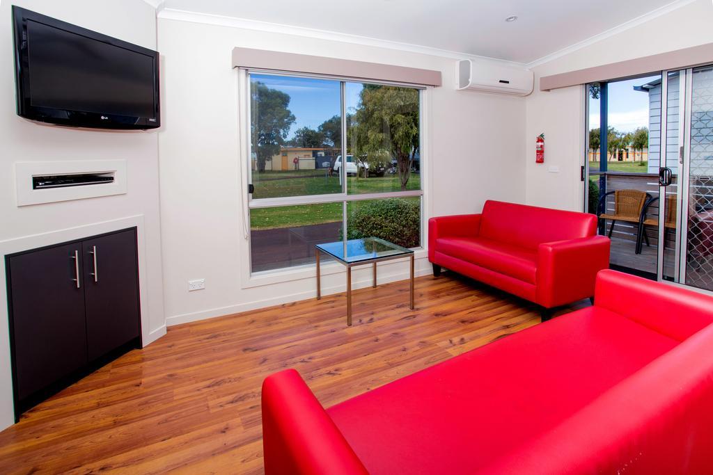 Big4 Port Fairy Holiday Park Bagian luar foto