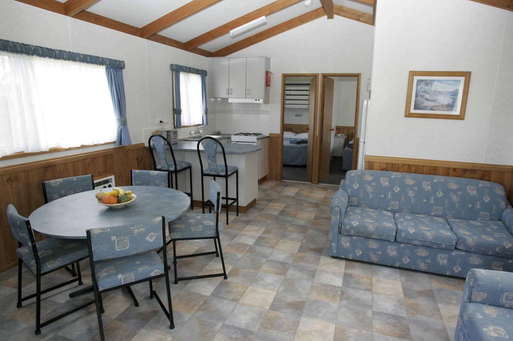 Big4 Port Fairy Holiday Park Bagian luar foto